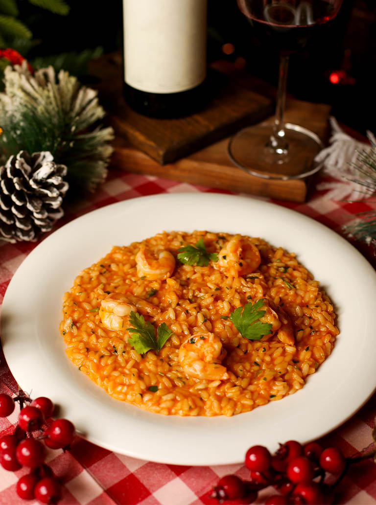 restaurante_0002_round-rice-with-sauce-shrimp